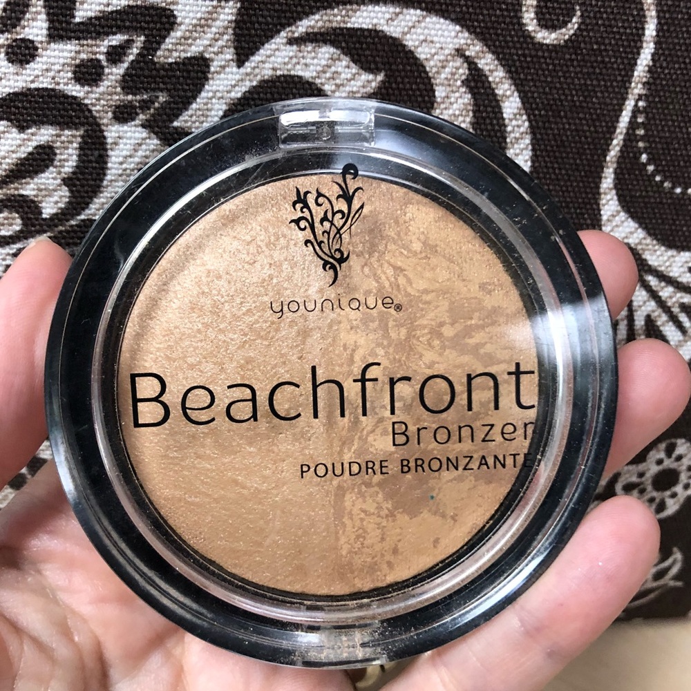 Younique Beachfront Bronzer SUNSET powder